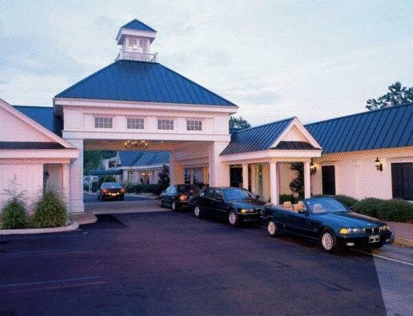 Phoenix Inn Of Greenville Exterior photo